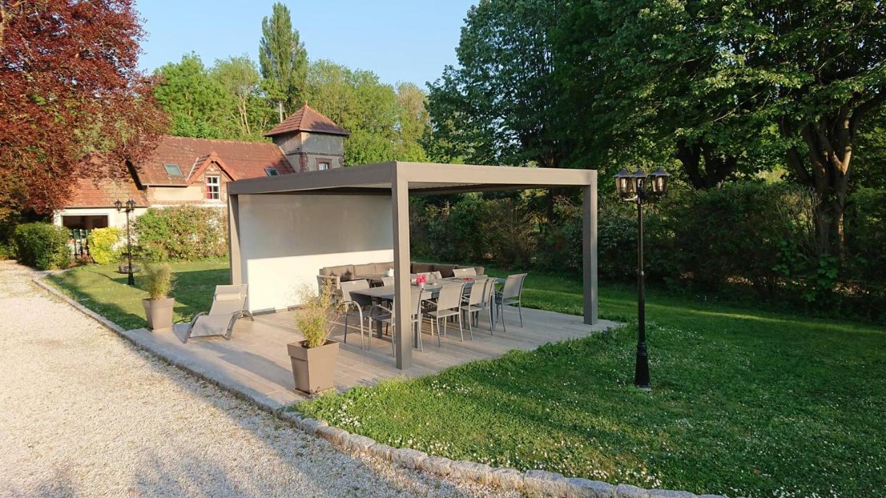Le Manoir De Louviers Exterior foto